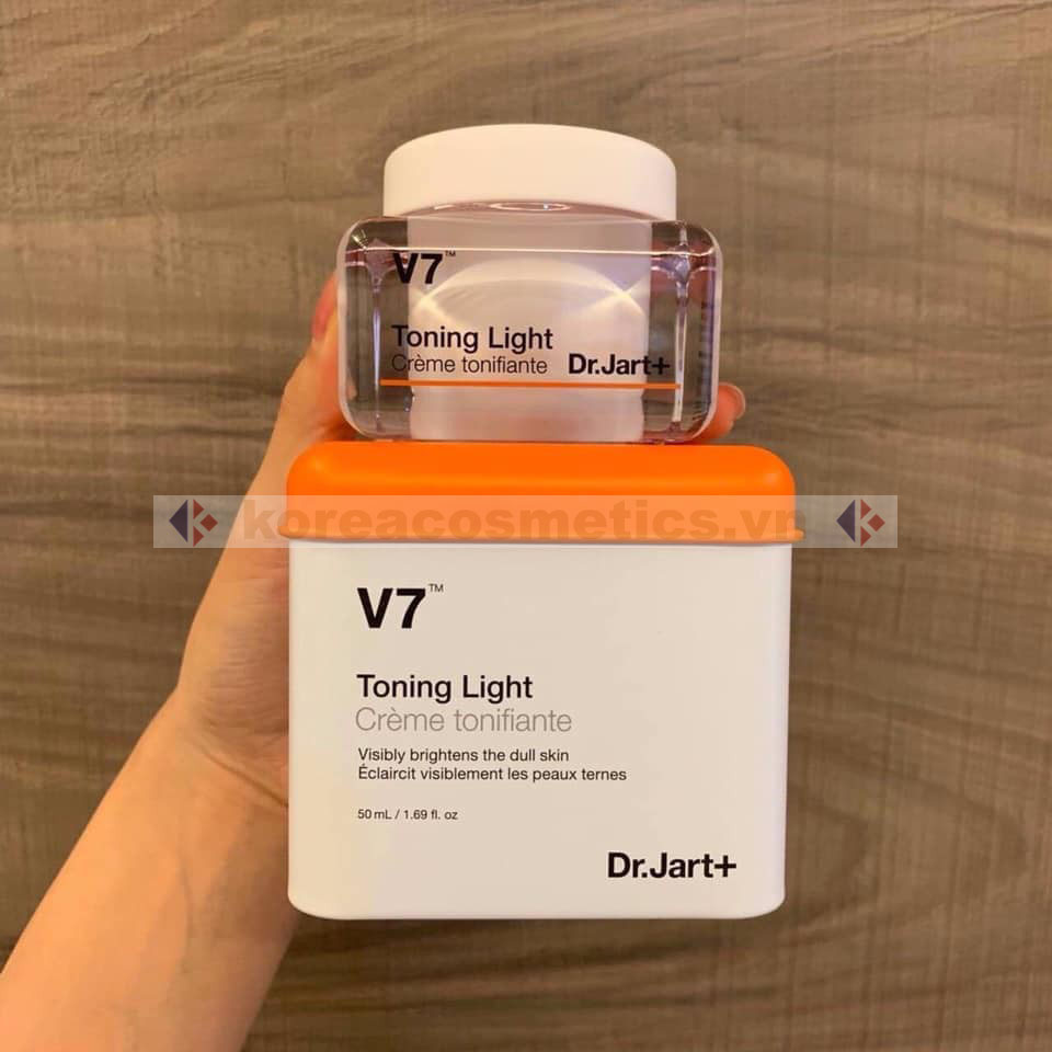 kem v7 có tốt không | review kem v7 drjart+ toning light