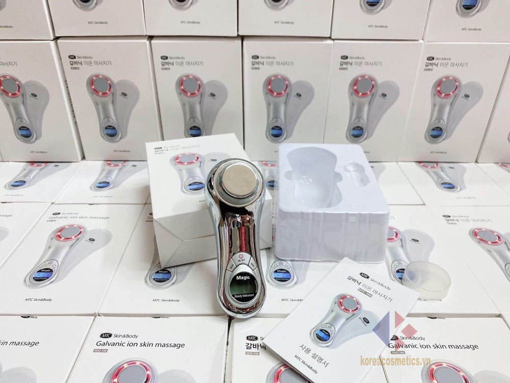 Máy điện di Galvanic ion skin massage