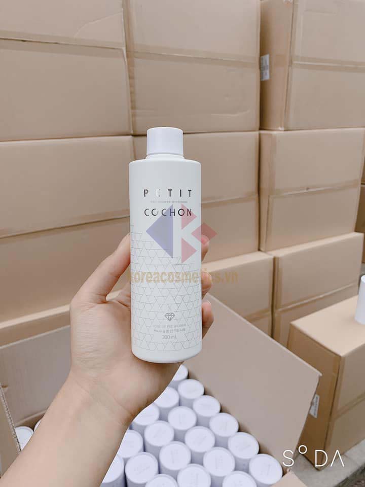 review sữa tắm trắng petit cochon